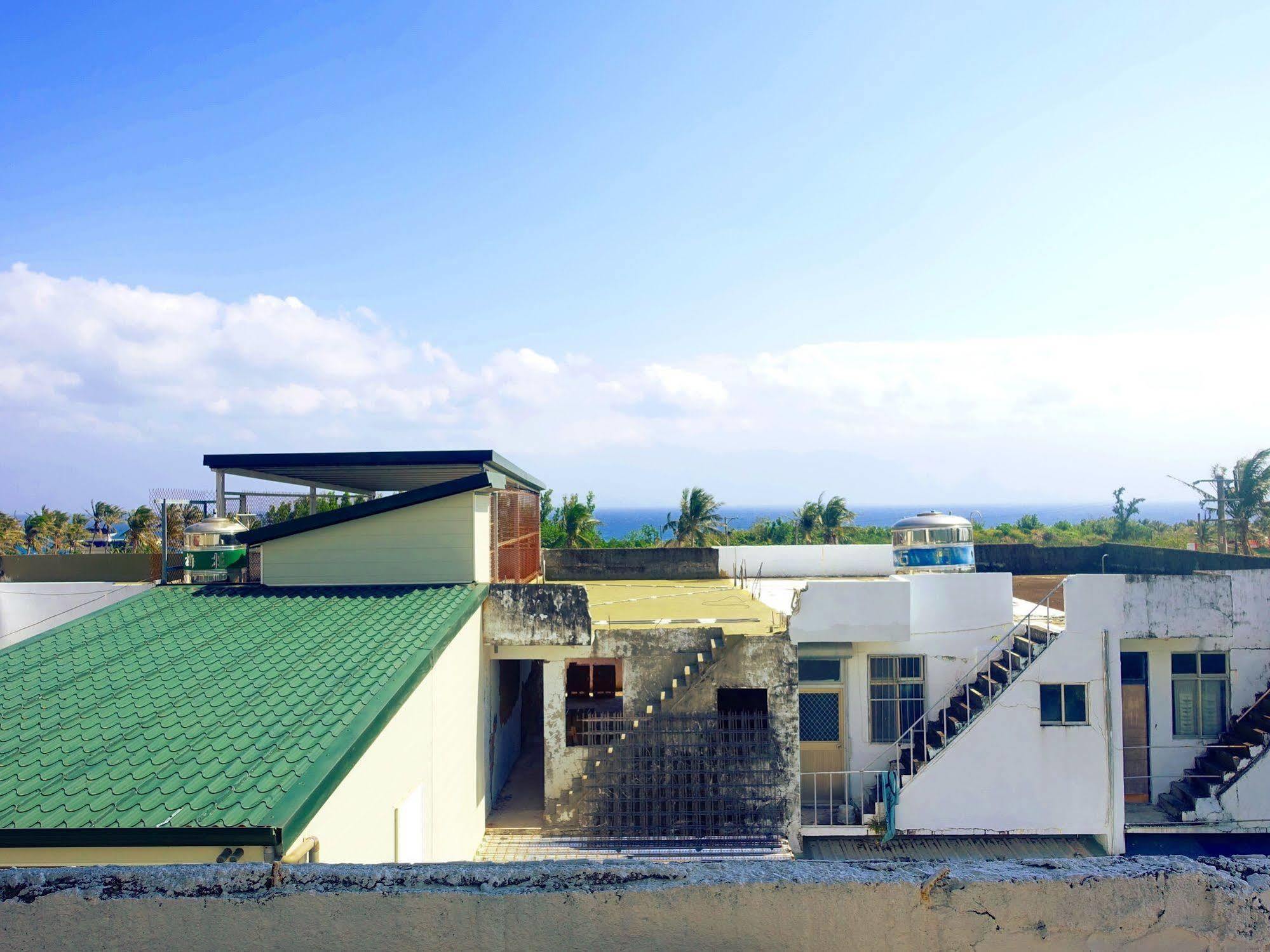 דונגהה 都蘭朋友家 Dulan Friends Hostel מראה חיצוני תמונה